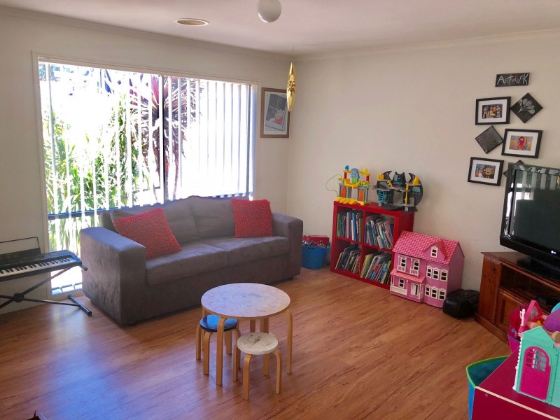 19 Cassinia Court, Thurgoona NSW 2640