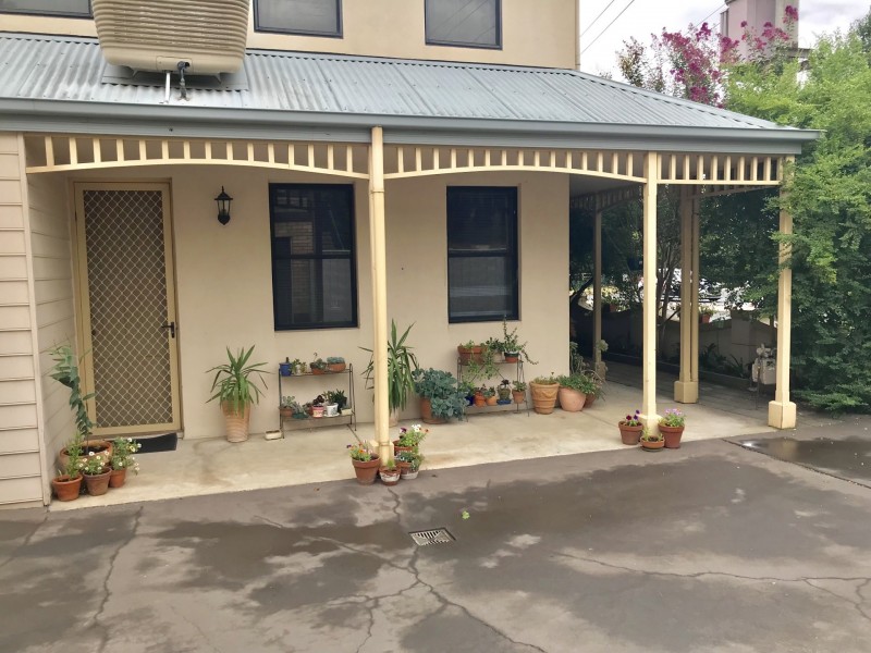 4/610 Wyse Street, Albury NSW 2640