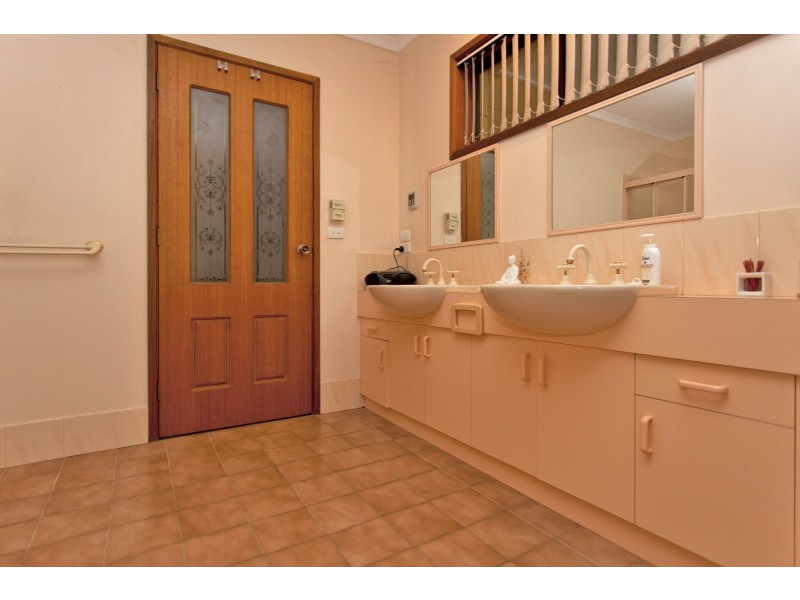 1/473 Henderson Street, Lavington NSW 2641