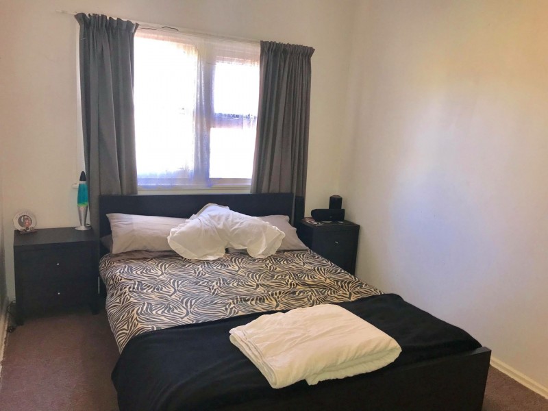 456 McDonald Road, Lavington NSW 2641