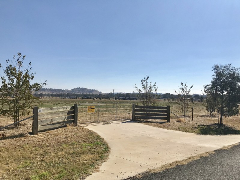 44 Coogera Circuit, Jindera NSW 2642