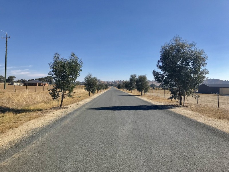 44 Coogera Circuit, Jindera NSW 2642