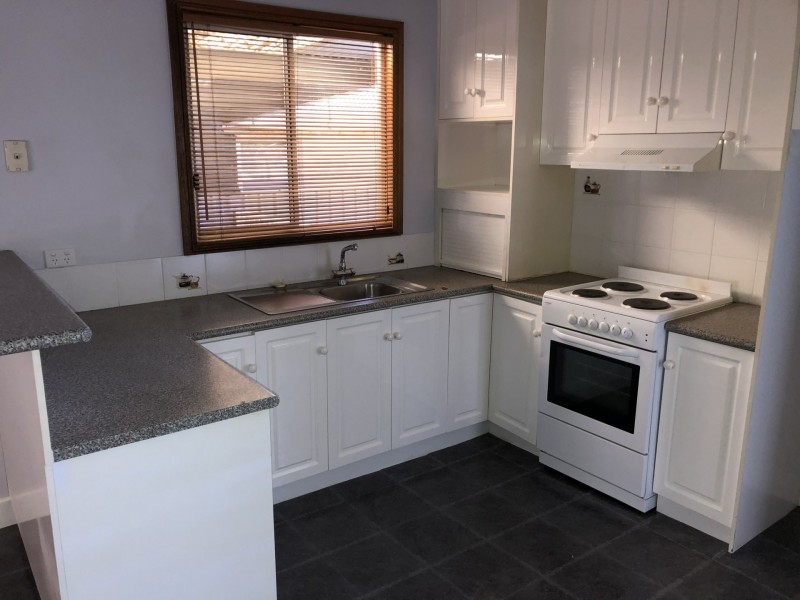 411 Logan Road, North Albury NSW 2640