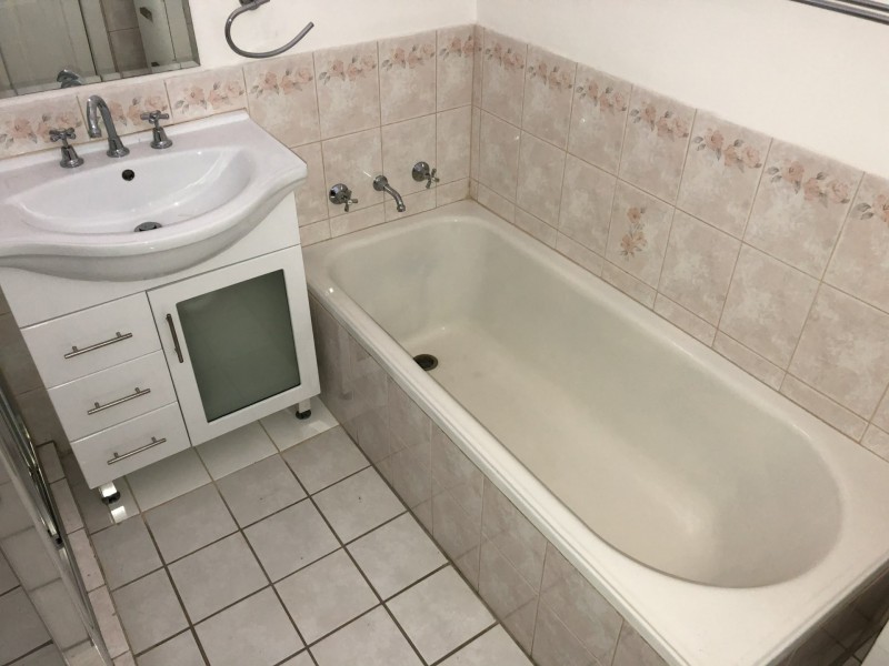 411 Logan Road, North Albury NSW 2640