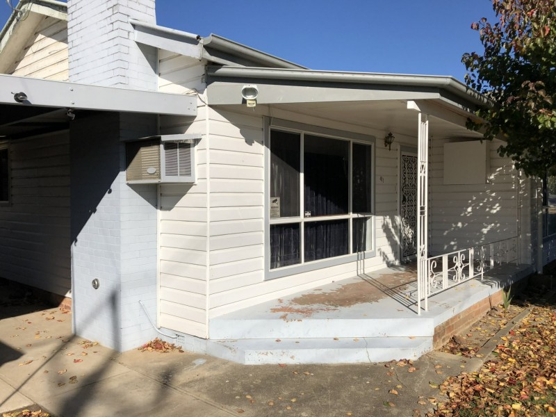 411 Logan Road, North Albury NSW 2640