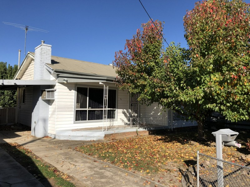 411 Logan Road, North Albury NSW 2640