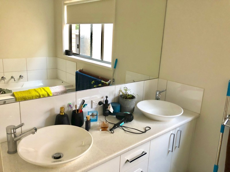 444 & 446 Kotthoff Street, Lavington NSW 2641