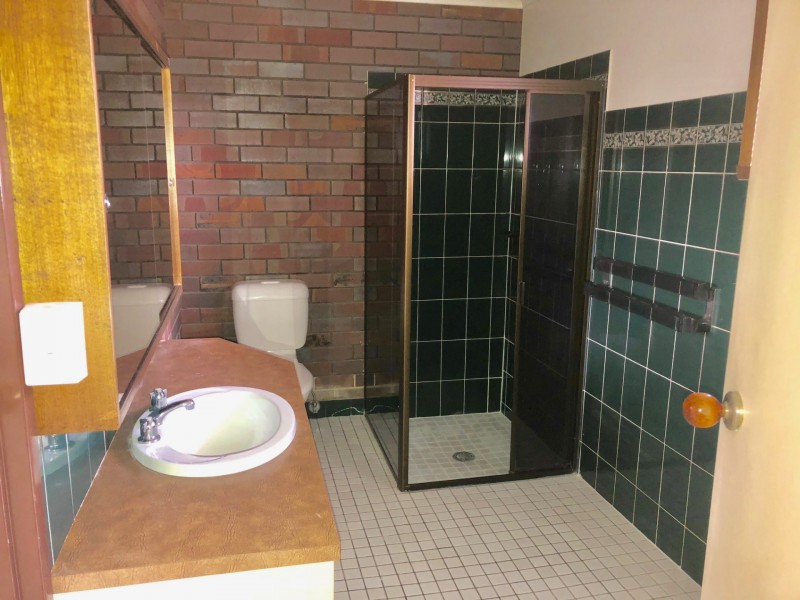 2/242 Borella Road, Albury NSW 2640