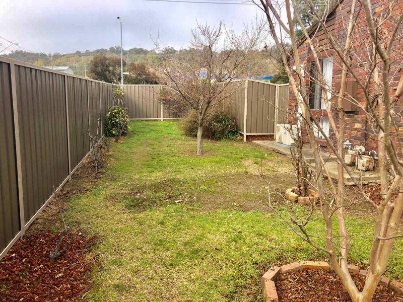 2/242 Borella Road, Albury NSW 2640