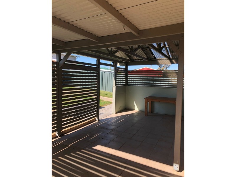 3 Gabrielle Court, Lavington NSW 2641