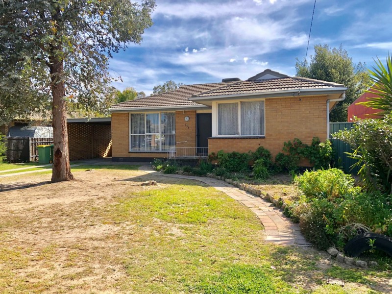 538 Douglas Road, Lavington NSW 2641