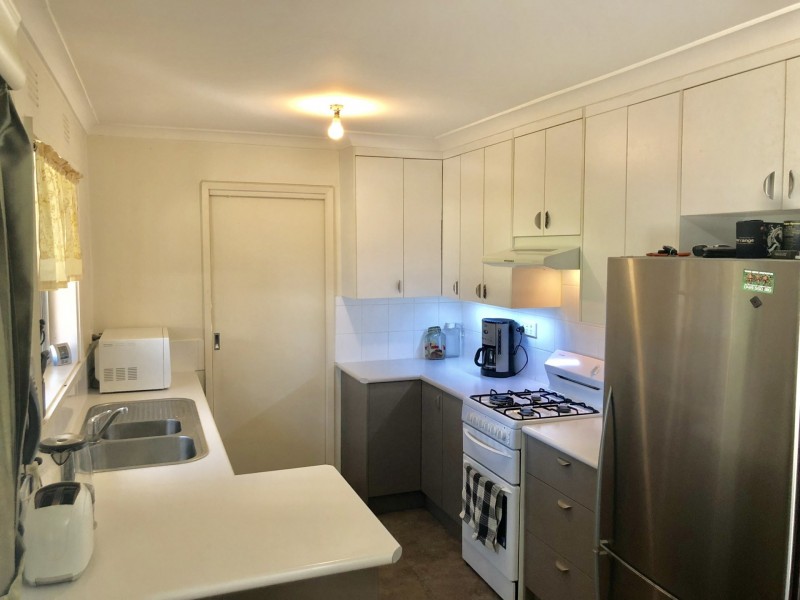 360 Union Road, Lavington NSW 2641