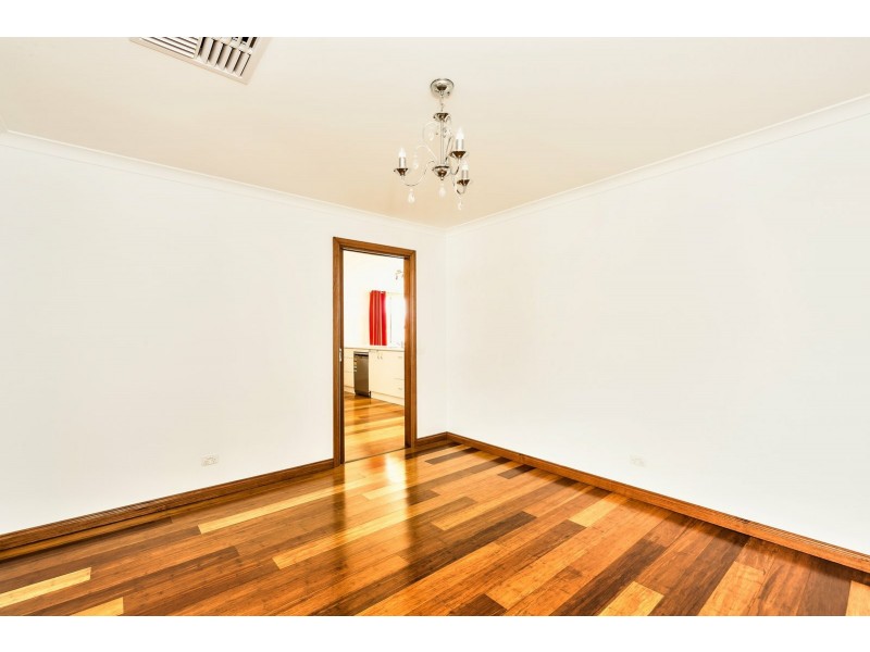 114 Pickworth Street, Thurgoona NSW 2640