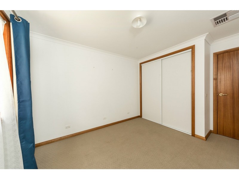 114 Pickworth Street, Thurgoona NSW 2640