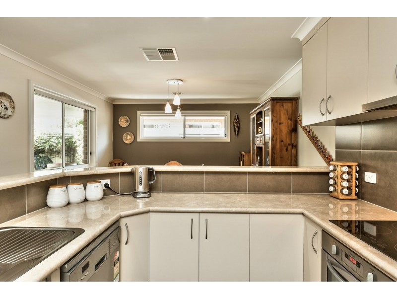 23 Pro Hart Drive, Baranduda VIC 3691