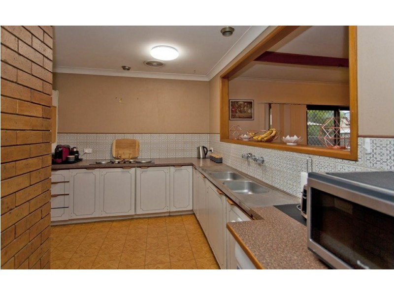 1/473 Henderson Street, Lavington NSW 2641