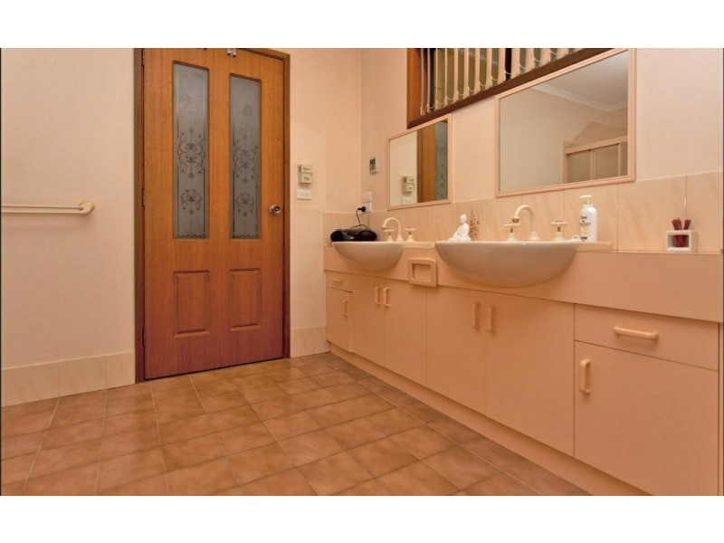 1/473 Henderson Street, Lavington NSW 2641
