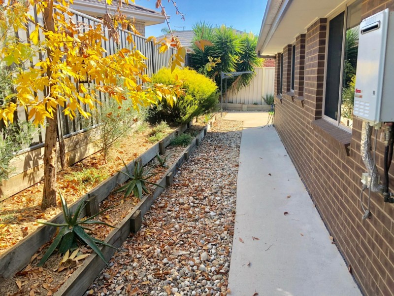 10 Severin Court, Thurgoona NSW 2640
