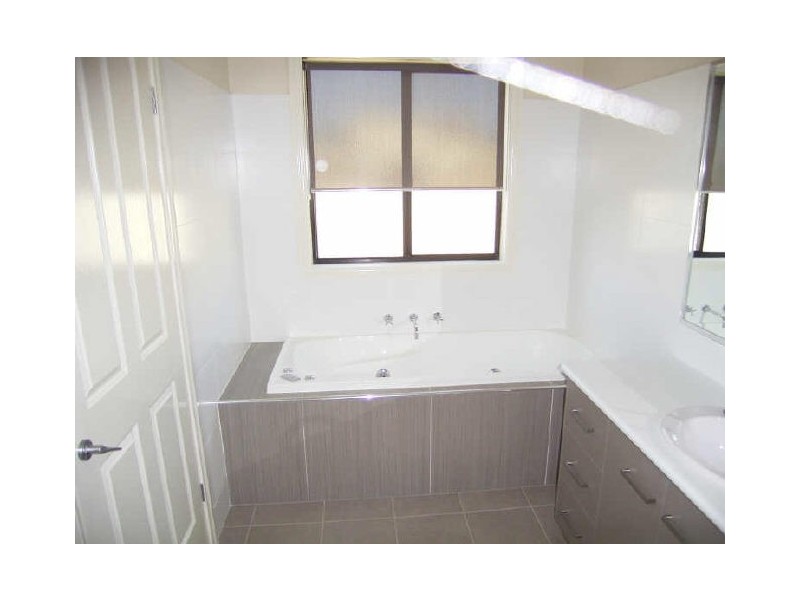 2/528 David Street, Albury NSW 2640