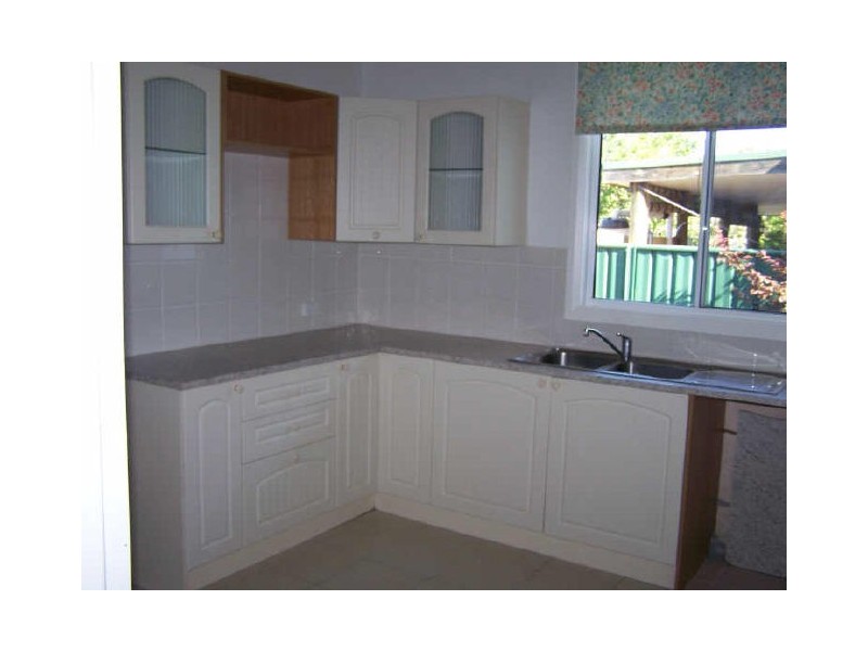 834 St James Crescent, Albury NSW 2640