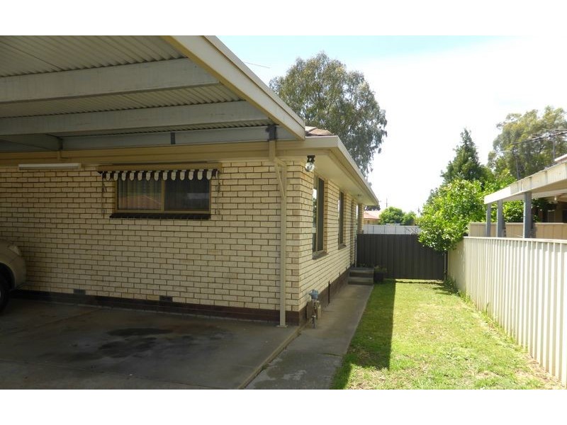 2/992 Fairview Drive, North Albury NSW 2640