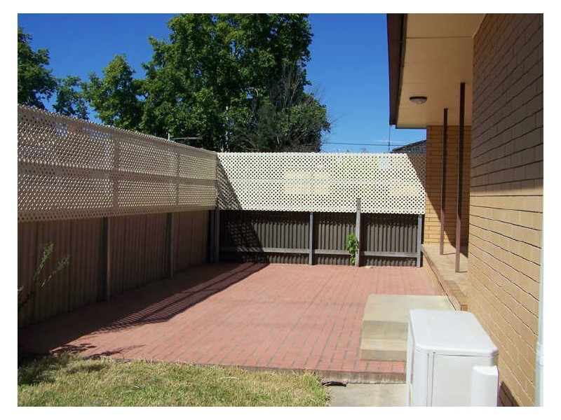2/372 Smith Street, North Albury NSW 2640