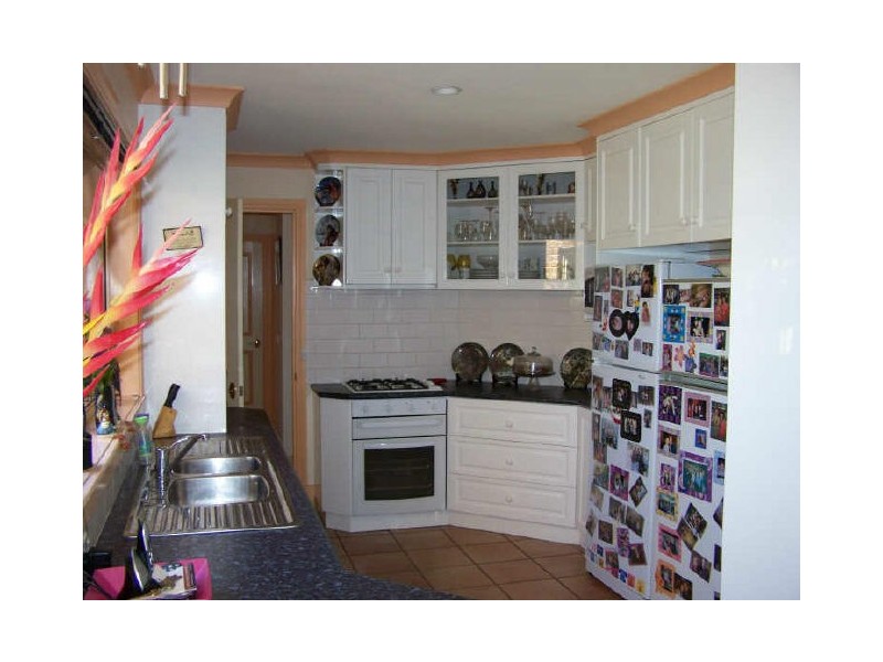 41 Jacob Crescent, Lavington NSW 2641