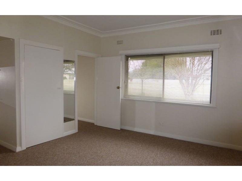 419 Tarakan Avenue, North Albury NSW 2640