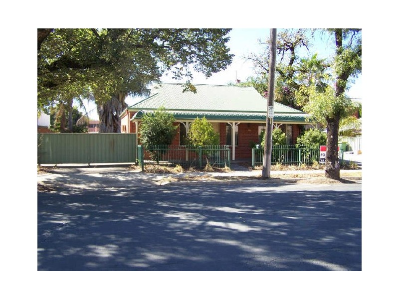 470 Macauley Street, Albury NSW 2640