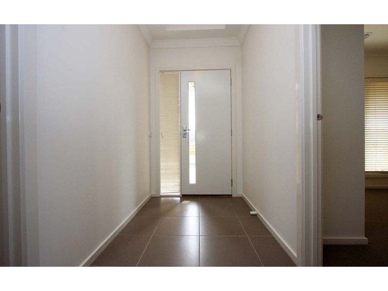 817 Centaur Road, Lavington NSW 2641