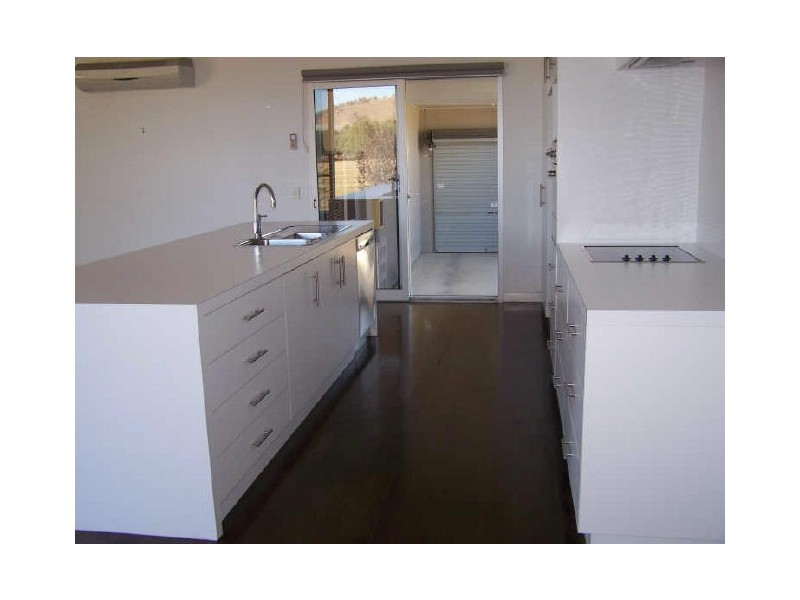 211 Doctors Point Road, Albury NSW 2640