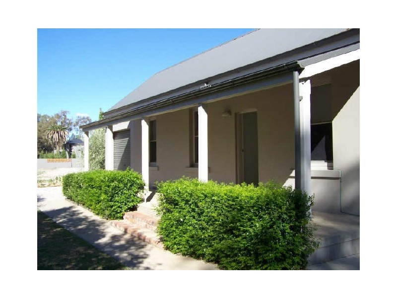 211 Doctors Point Road, Albury NSW 2640