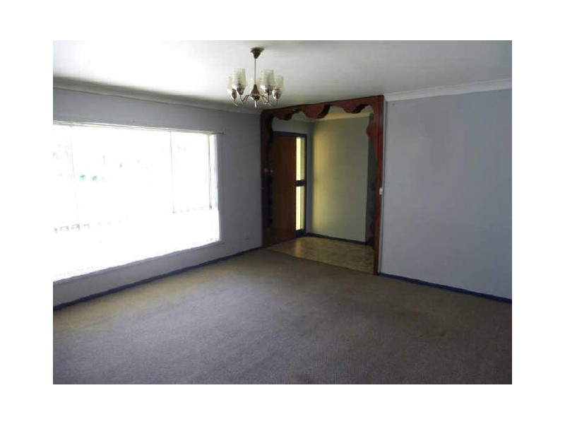 466 Kemp Street, Lavington NSW 2641