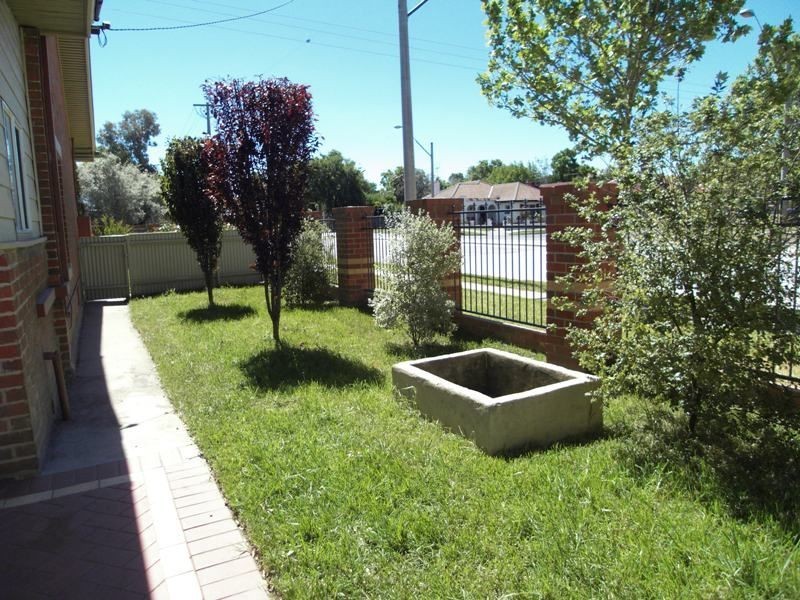 420 Macauley Street, Albury NSW 2640