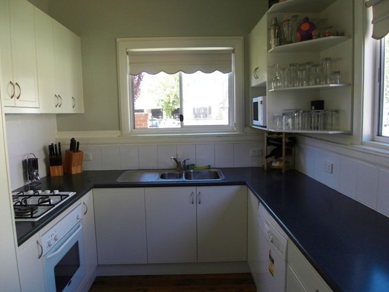 420 Macauley Street, Albury NSW 2640