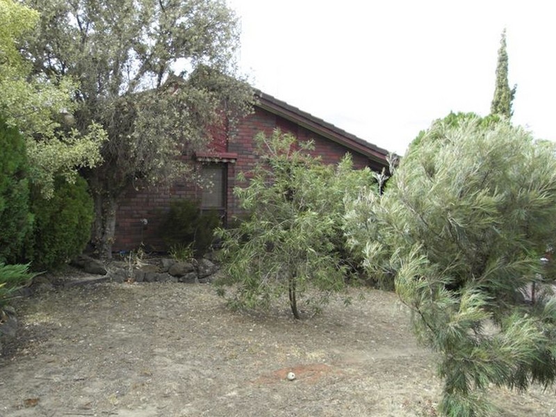 38 Moutain View Drive, Lavington NSW 2641