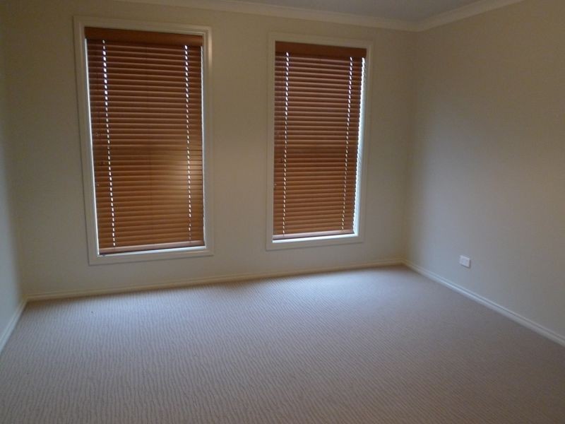 98 Honeyeater Circuit, Thurgoona NSW 2640