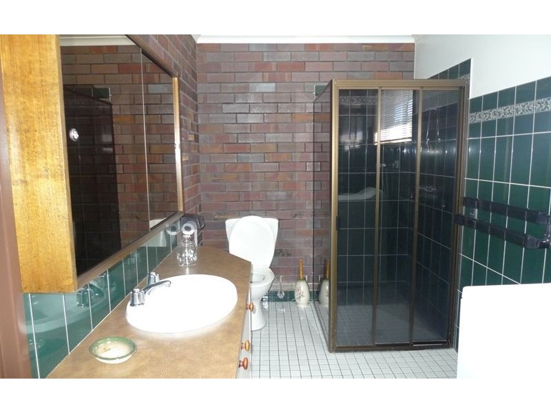 2/641 Keene Street, Albury NSW 2640