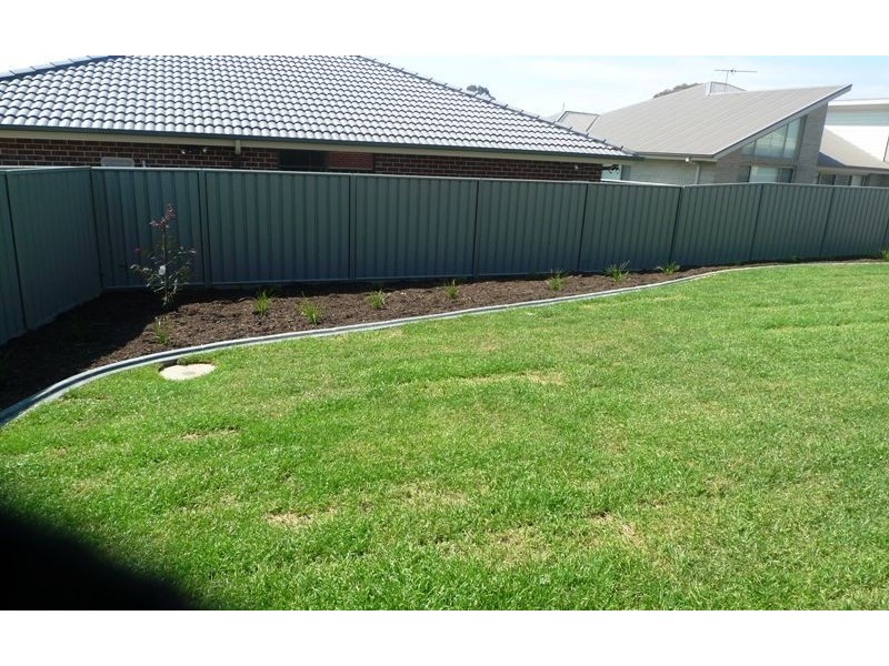 9 Swallow Street, Thurgoona NSW 2640