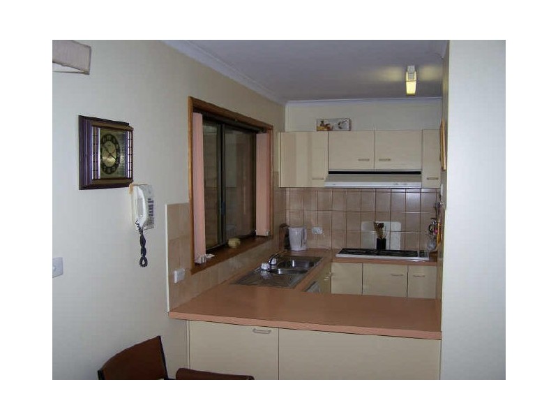 1 Ditmann Place, Lavington NSW 2641