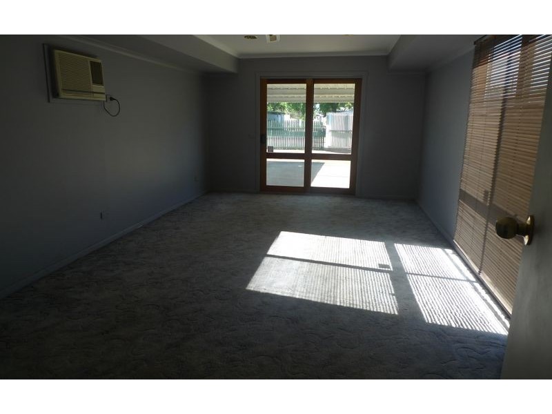 437 Hovell Street, Albury NSW 2640