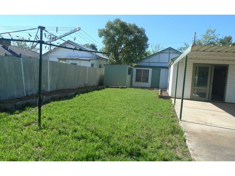 437 Hovell Street, Albury NSW 2640