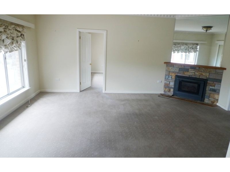 1/300 Norfolk Street, East Albury NSW 2640