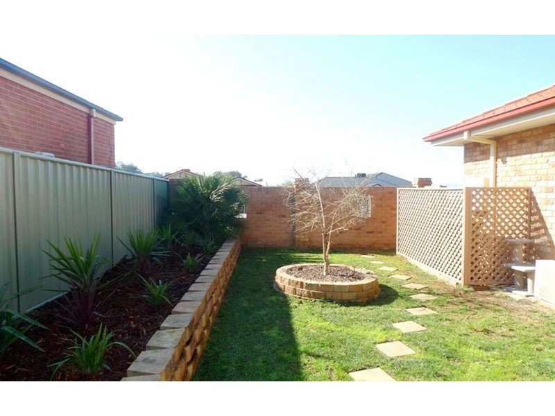 3 Mace Court, Lavington NSW 2641