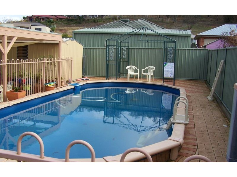 3 Mace Court, Lavington NSW 2641