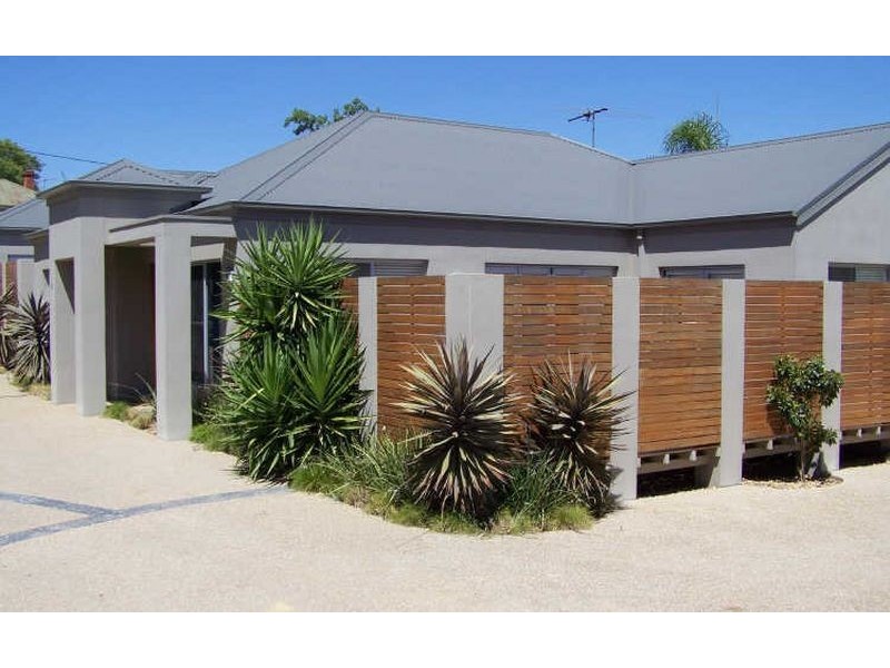 2/338 Norfolk Street, East Albury NSW 2640