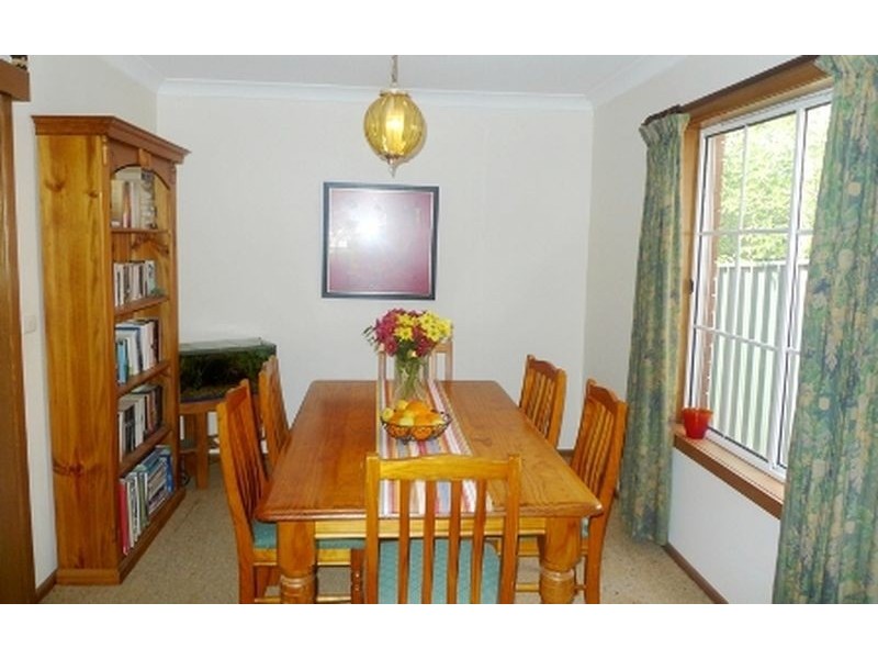 900 Clinton Ave, Albury NSW 2640