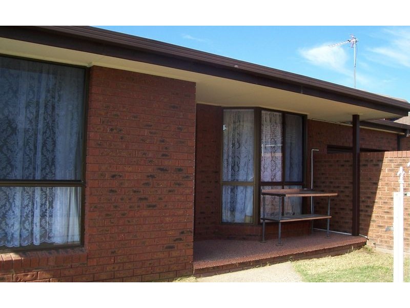 3/428 Kothoff Street, Lavington NSW 2641