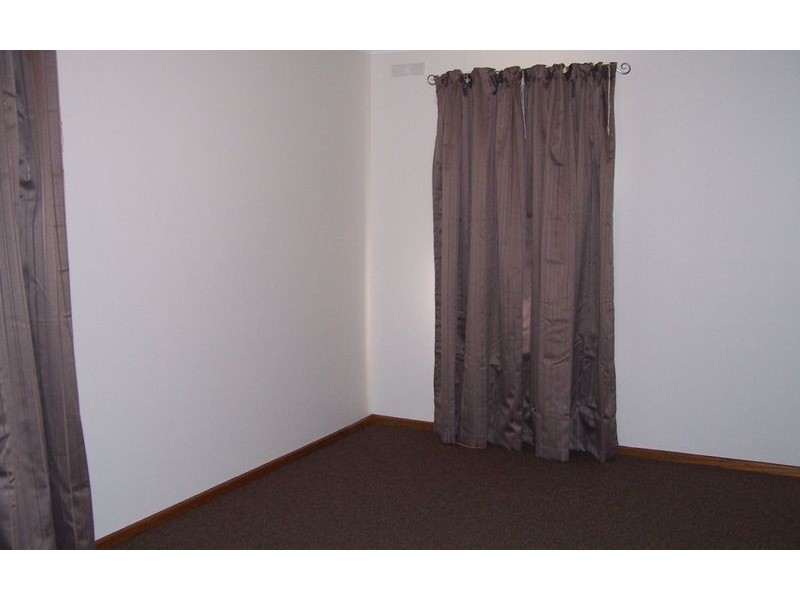 36 Kurrajong Crescent, Albury NSW 2640