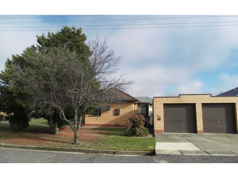 357 Wahroonga Road, Lavington NSW 2641